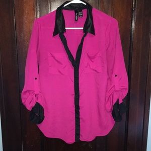 ⭐️3 for $15⭐️Hot pink with black accents top